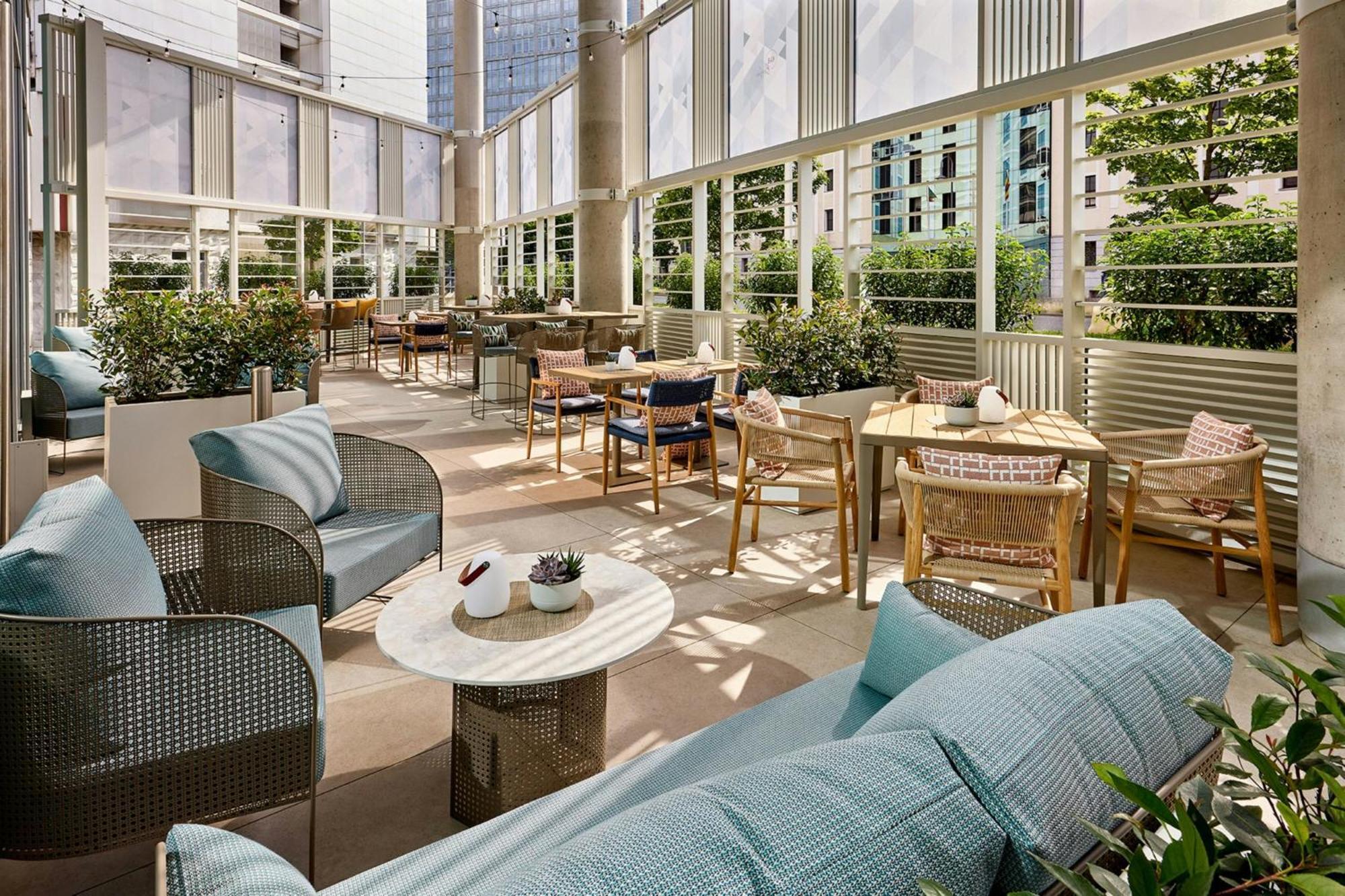 Courtyard By Marriott Berlin City Center — Photos 1